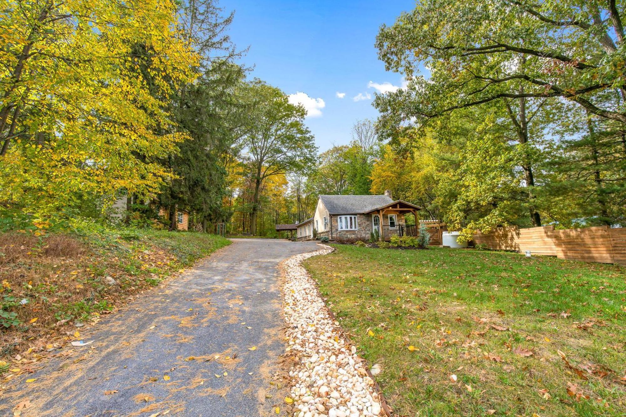 5 Bd W Hottub - Mins To Hunting Hiking & Fishing Apartment New Providence Bagian luar foto